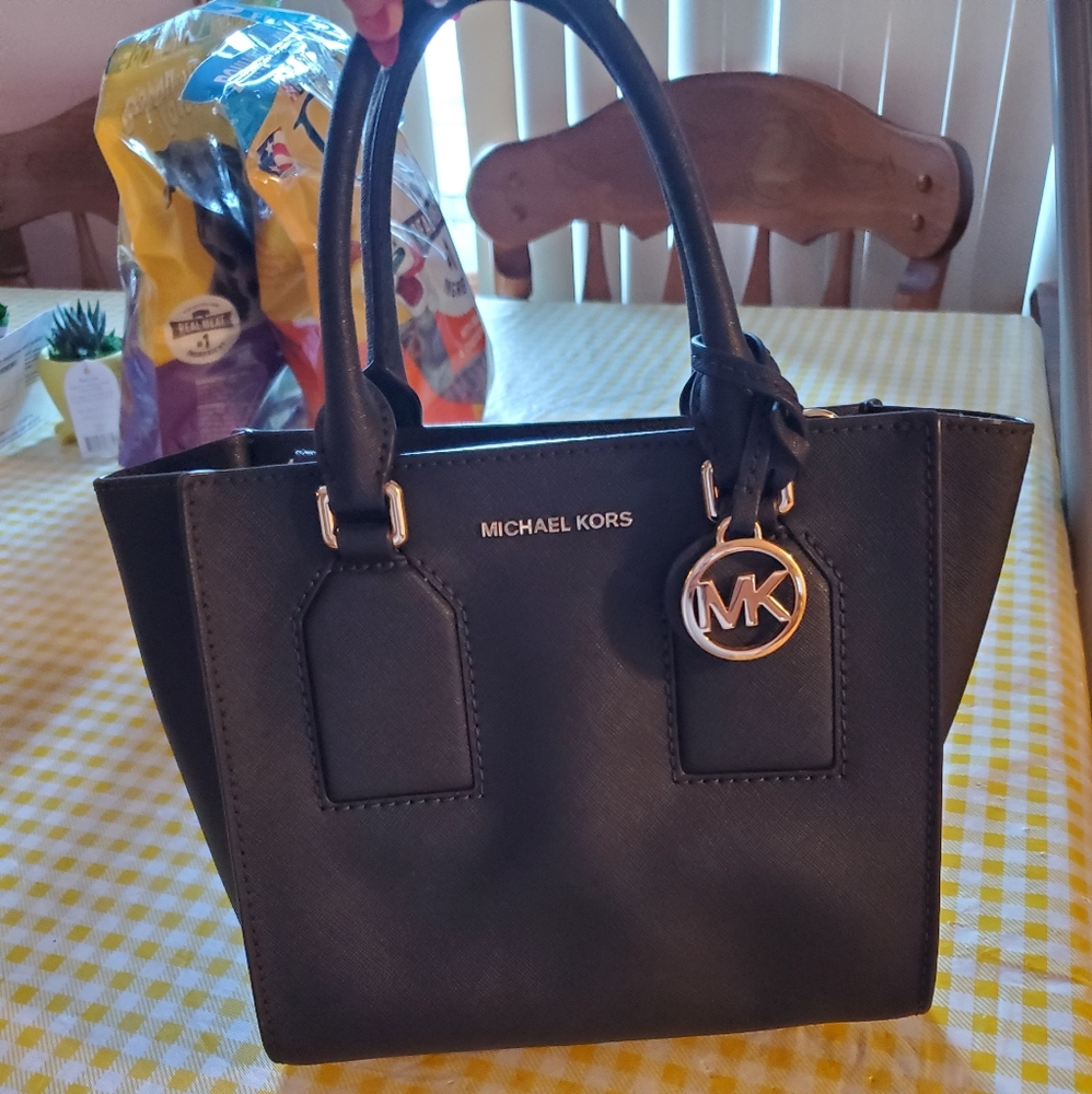 Michael Kors Hand Bag